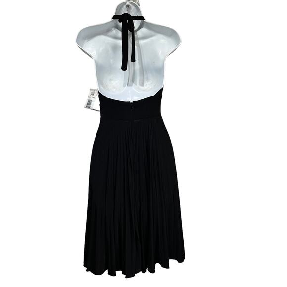Signature by Robbie bee woman’s size 8P black pleated embroidered halter Dress - Picture 3 of 6